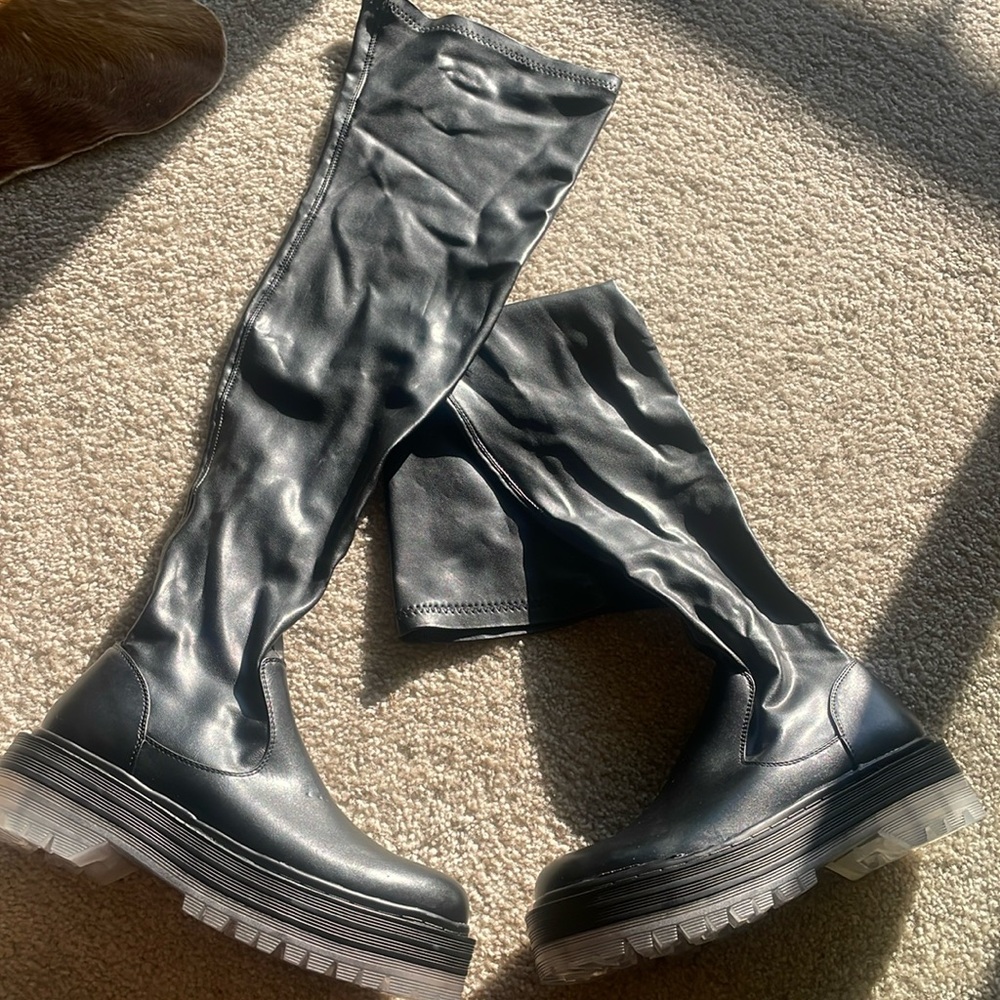 NEVER WORN BEFORE SEXY THIGH HIGH BOOT